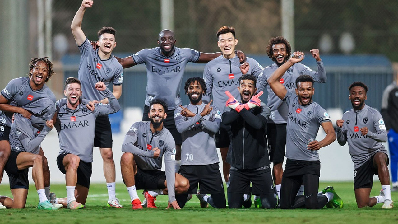 الهلال يعلن رسميًا نتائج فحوصات الفريق.. وقرار مهم بشأن التدريبات