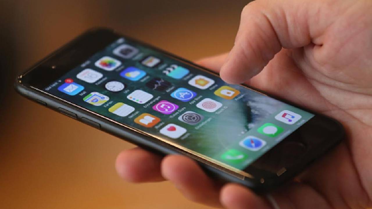بالخطوات.. كيف تعثر على هاتفك «المختفي» حتى إن نفدت البطارية؟