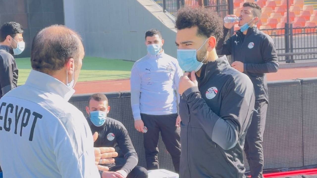 فحص «كورونا» يستقبل محمد صلاح في معسكر منتخب مصر