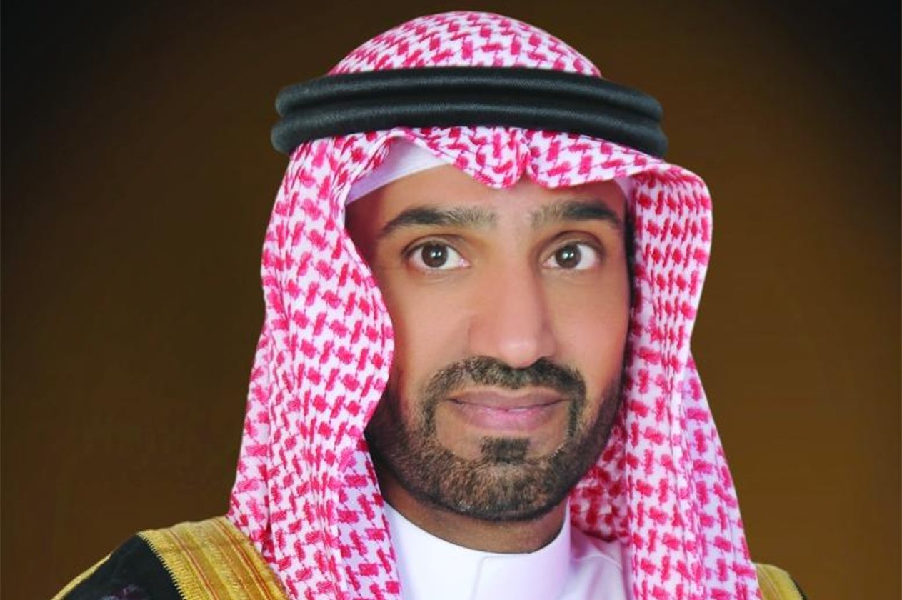 العمل تعلن عن خطة لتوظيف جميع خريجي الصيدلة السعوديين