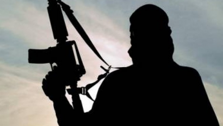 مركز الحرب الفكرية يحذر من التطرف: تجاوز قواعد الفقه وجهل أصول السنة