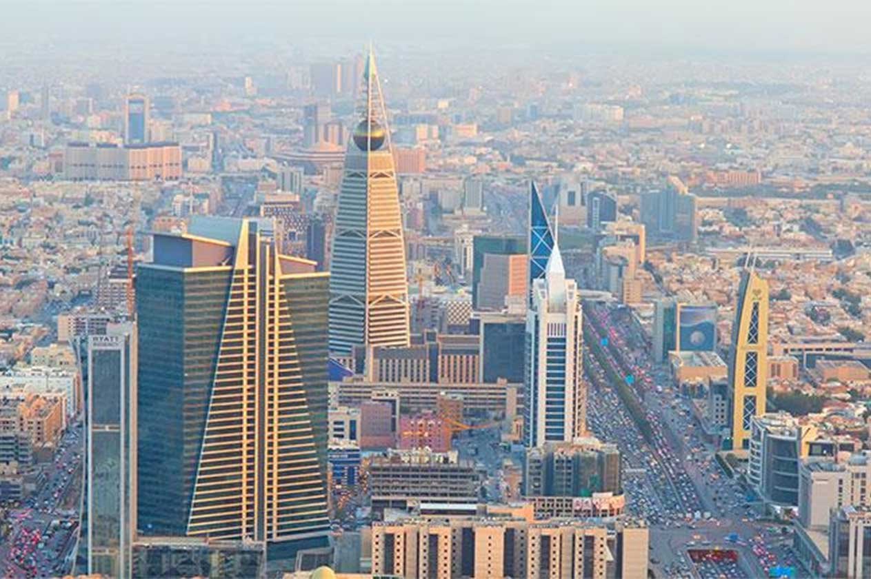 القطاع الخاص شريكًا أساسيًّا في دفع عجلة التنمية بالمملكة