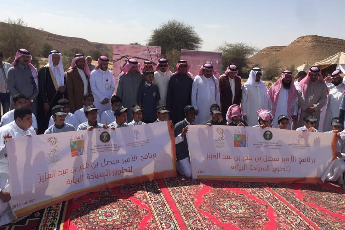 بالصور.. السياحة تواصل خطط تطوير البيئة بمتنزهات الرياض