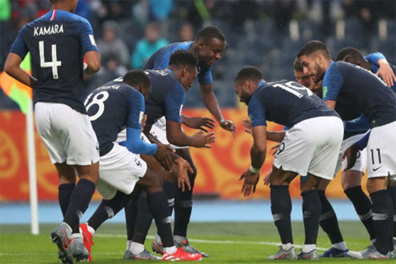 فرنسا تهزم بنما بهدفين وتواصل التألق بمونديال الشباب