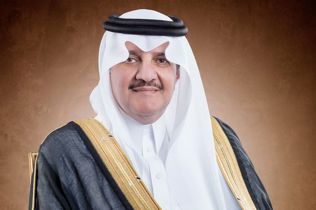 أمير الشرقية يوجه بمتابعة الخدمات الكهربائية ومنع الانقطاعات