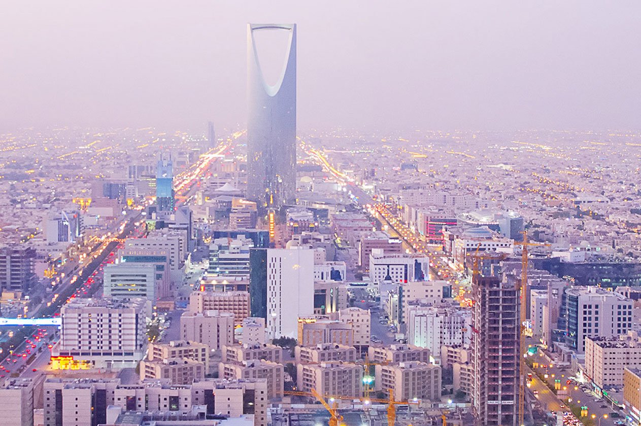 الربيعان: تأخُّر «رياح البوارح» سببٌ جعل الجو كـ«فوّهة الفرن»