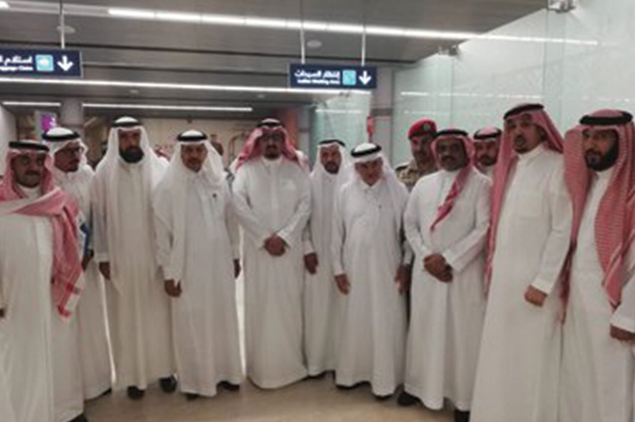بالصور.. وفد من «الشورى» يطلع على سير الخدمات المقدمة بمطار أبها الدولي