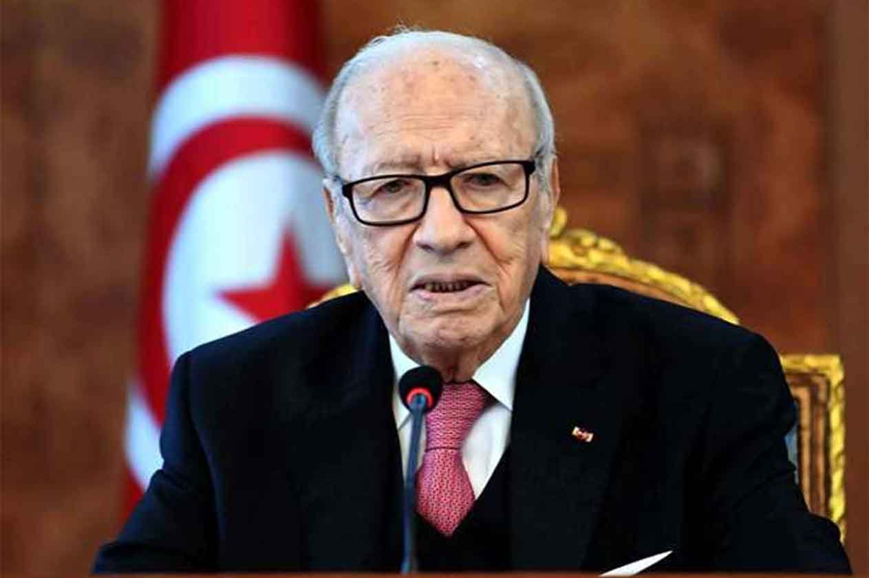 وفاة الرئيس التونسي الباجي قايد السبسي في مستشفى عسكري