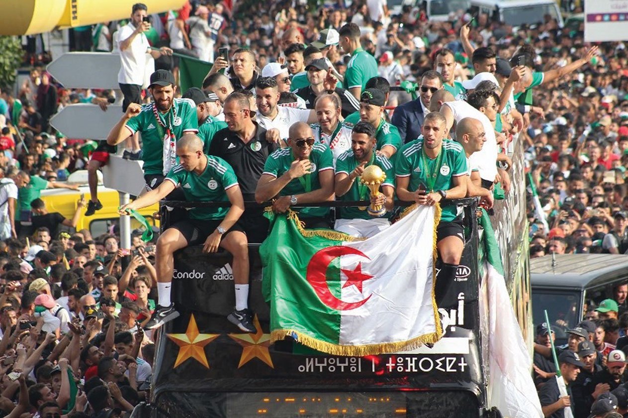 منتخب الأرجنتين يطلب مواجهة الجزائر وديًّا