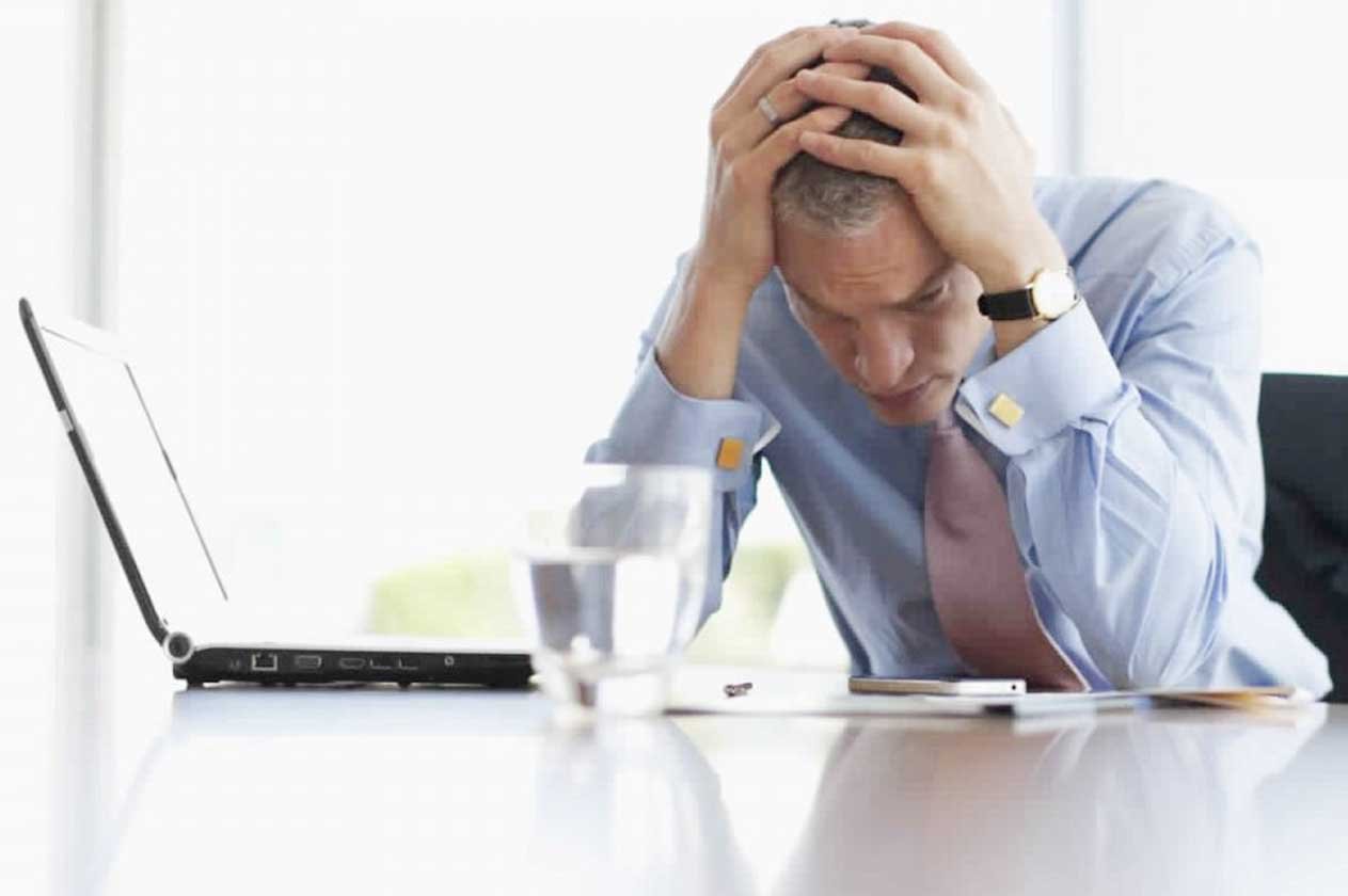 «أبرزها نقص فيتامين د».. 7 أسباب وراء الشعور بالإرهاق والتعب المستمر 