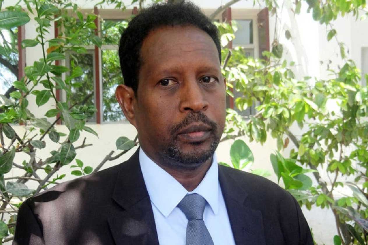 وفاة رئيس بلدية مقديشيو متأثرًا بإصابته في هجوم إرهابي