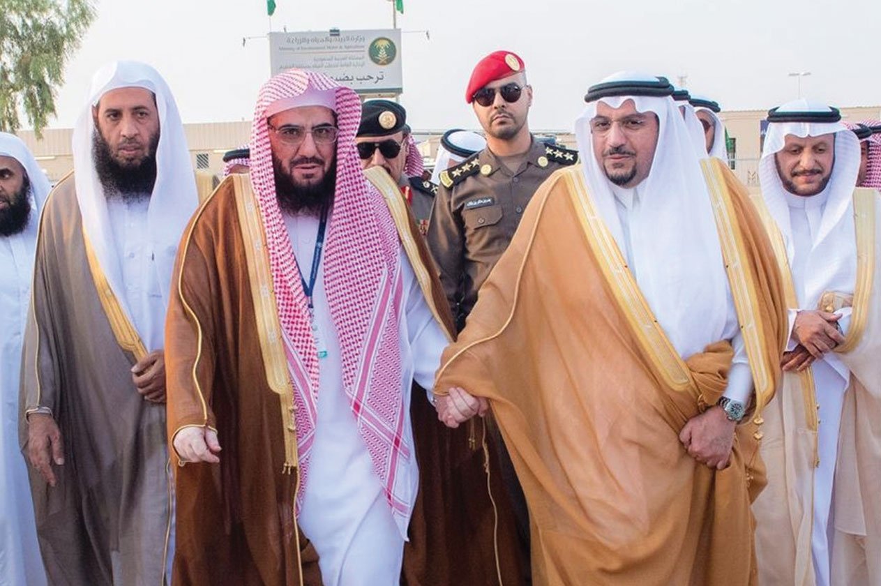 أمير القصيم يزور المركز التوجيهي لهيئة الأمر بالمعروف في مدينة الحجاج