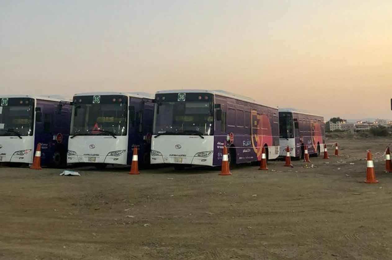 بالصور.. 31 حافلة مجانية تنقل زوَّار فعاليات موسم الطائف تردديًّا