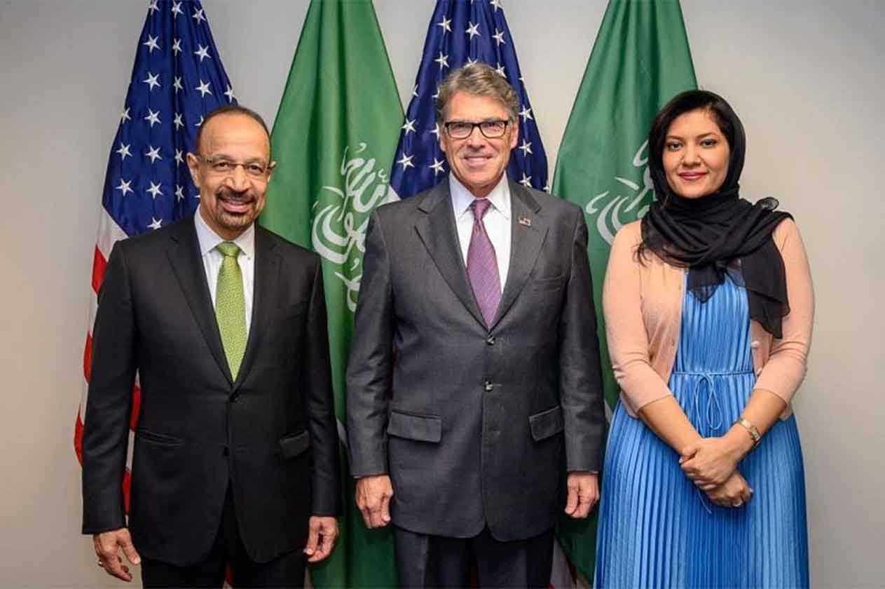 الفالح يبحث أوضاع سوق النفط مع نظيره الأمريكي ريك بيري