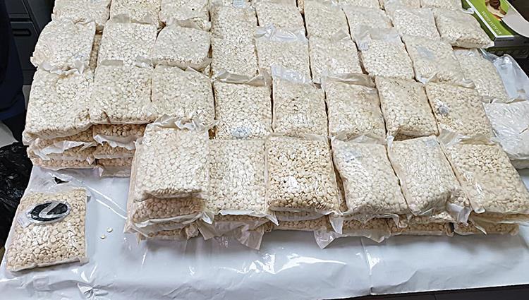 الكويت تحبط تهريب 4 ملايين قرص مخدر في حاوية قادمة من دولة عربية