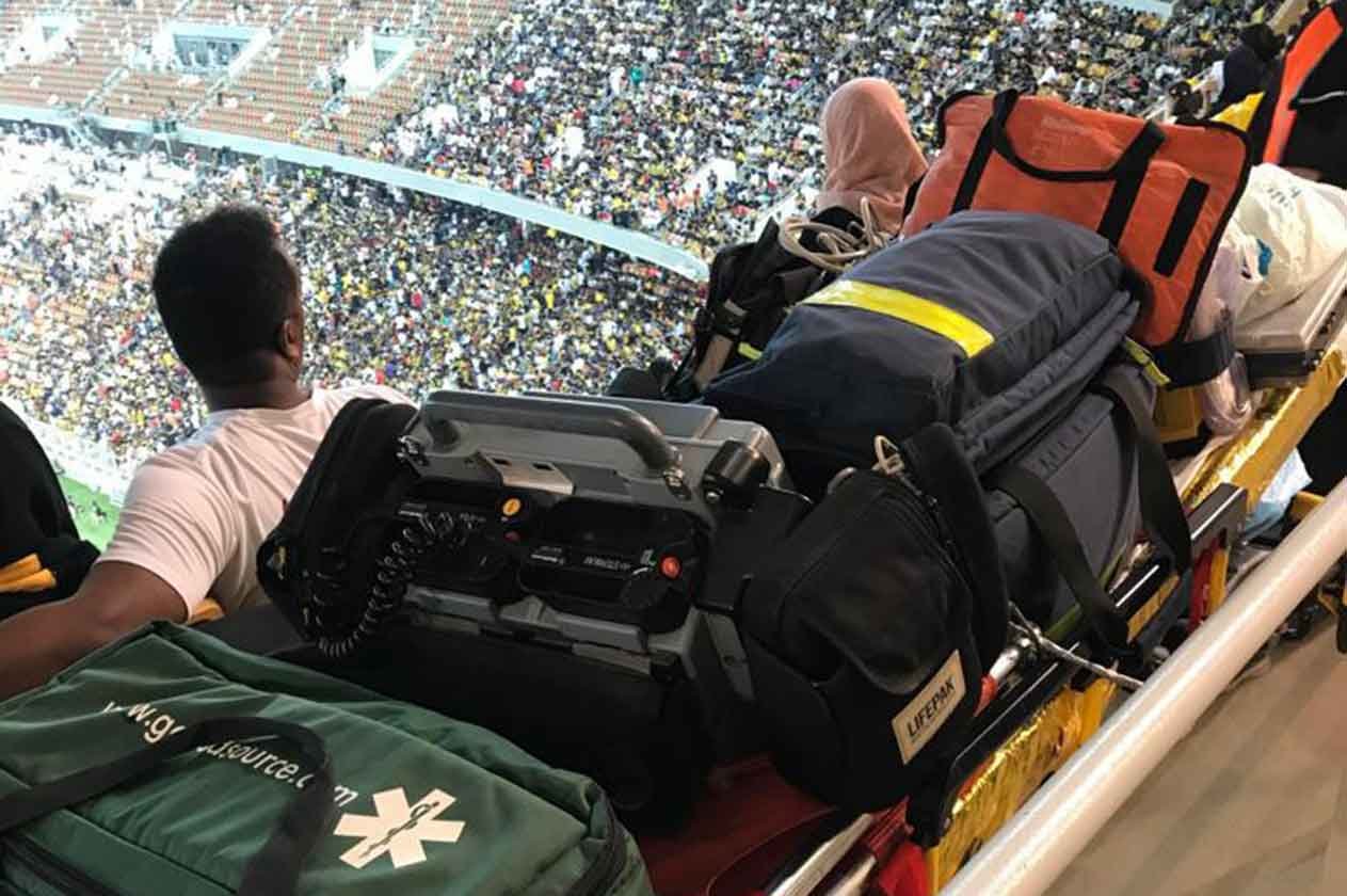 إسعاف 33 شخصًا بملعب الجوهرة في لقاء الاتحاد والهلال بدوري أبطال آسيا