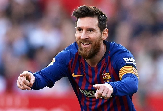 ميسي يفوز بجائزة أفضل مهاجم في أوروبا