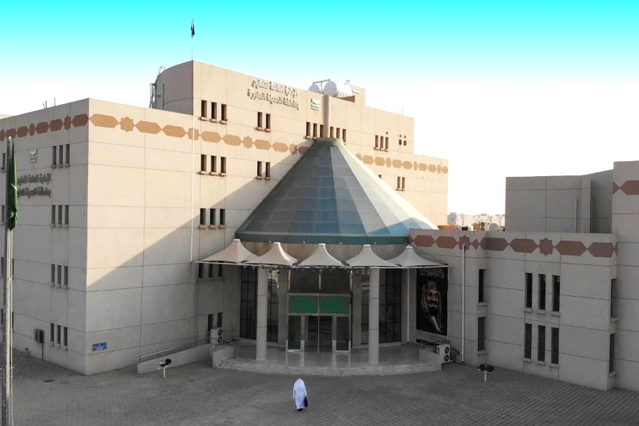 تعليم المدينة: تشكيل لجنة عاجلة للتدخل السريع في معالجة بلاغات أعطال الكهرباء