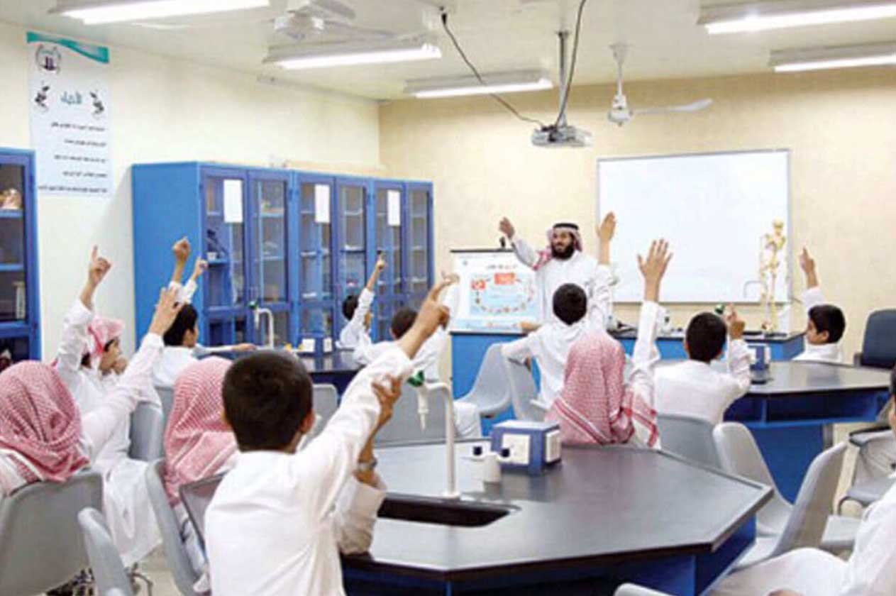 قسمتهم إلى 4 فئات.. «التعليم» تحدد إجازات منسوبي الوزارة لـ5 سنوات مقبلة