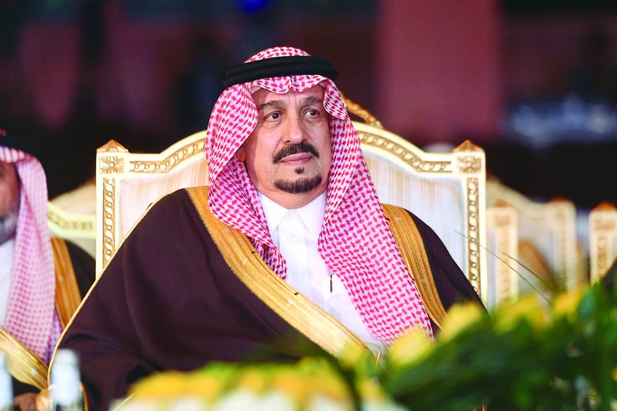 أمير الرياض يهاتف المواطن خويتم الحارثي ويشيد بعفوه عن قاتل نجله