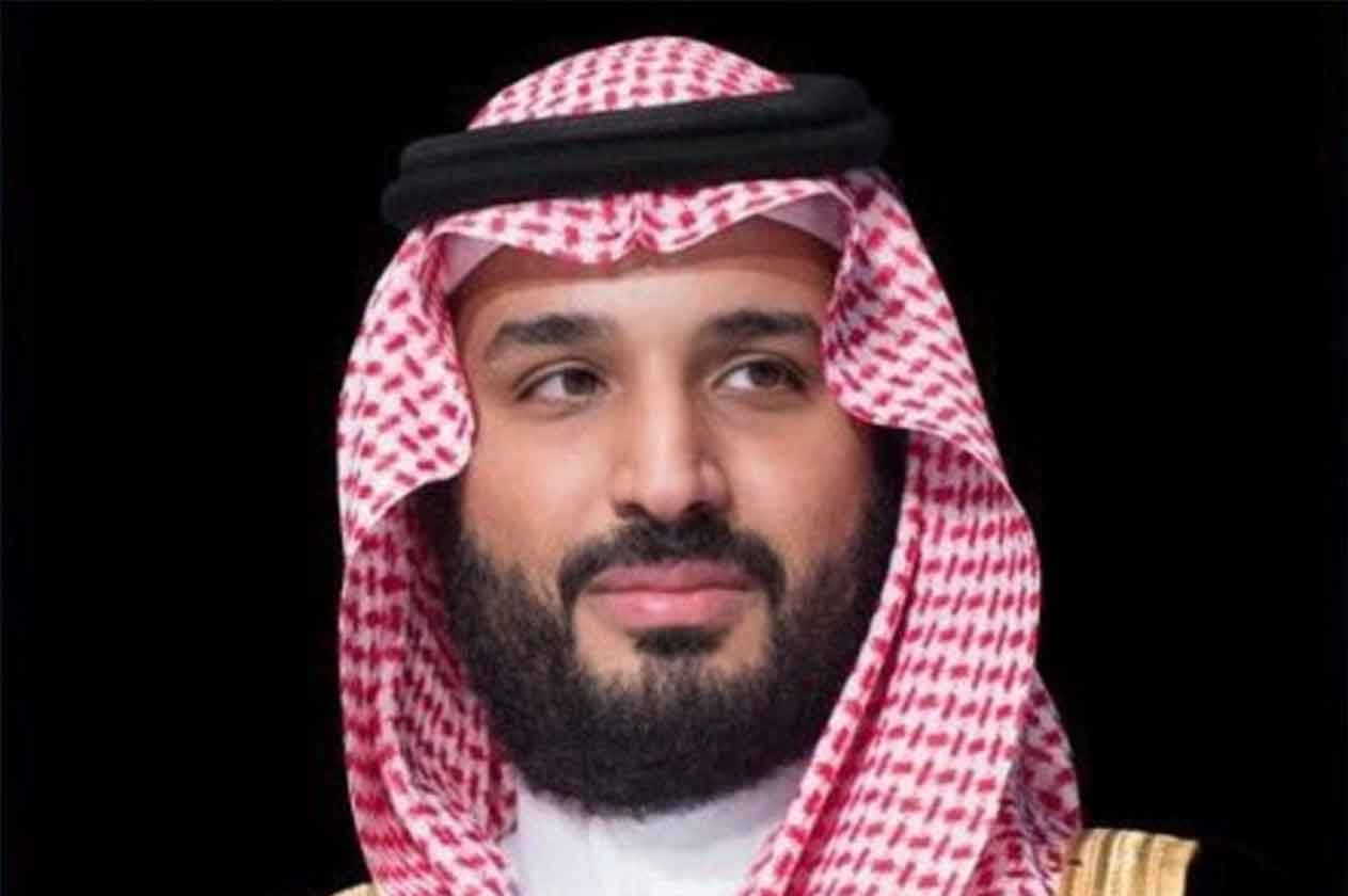 محمد بن زايد يتصل هاتفيًا بولي العهد ويدين الاعتداء الإرهابي على معملين بأرامكو
