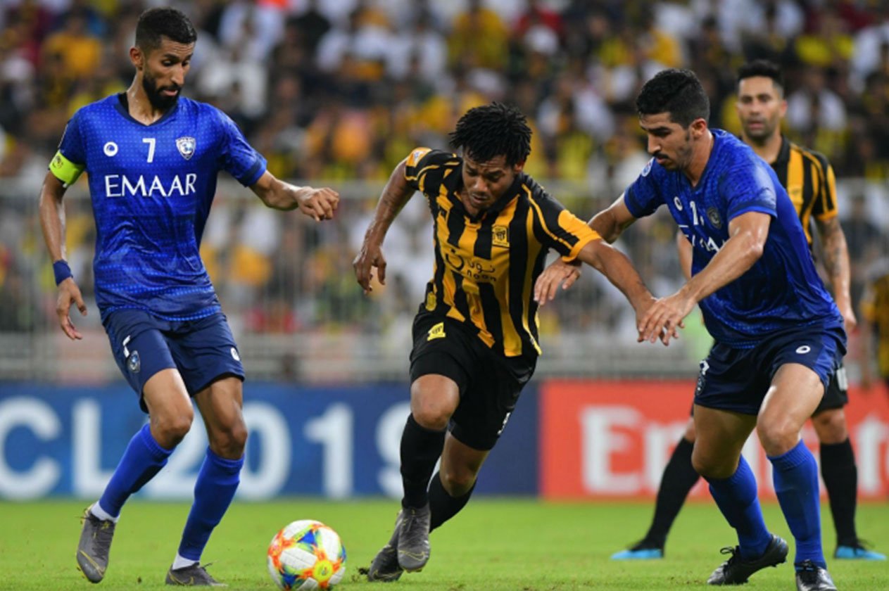 الهلال والاتحاد.. التهديف إجباري و«العميد» يملك فرصة التعادل