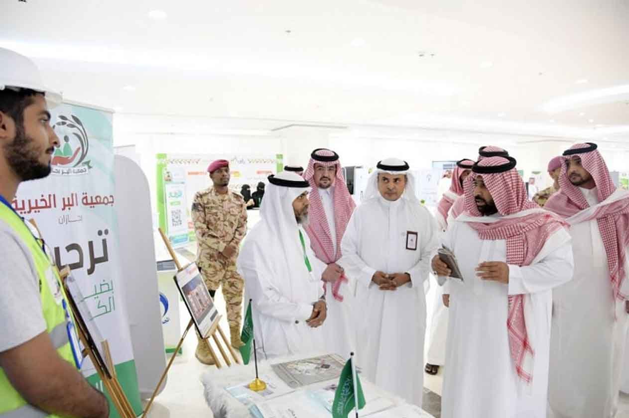 بالصور.. أمير جازان بالنيابة يرعى ملتقى التمكين الاجتماعي