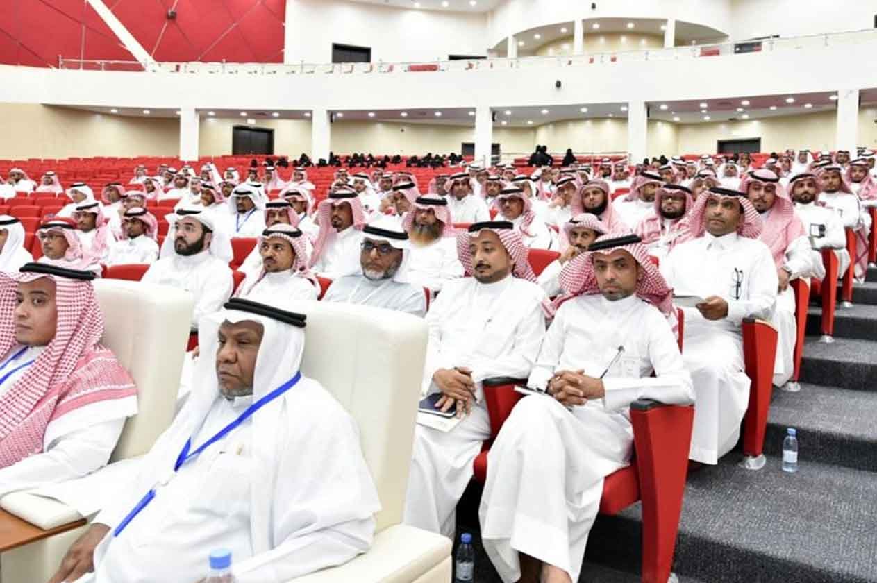 إمارة جازان تدرب موظفيها ومنسوبي الجهات الحكومية الأمنية على «إدارة الأداء»