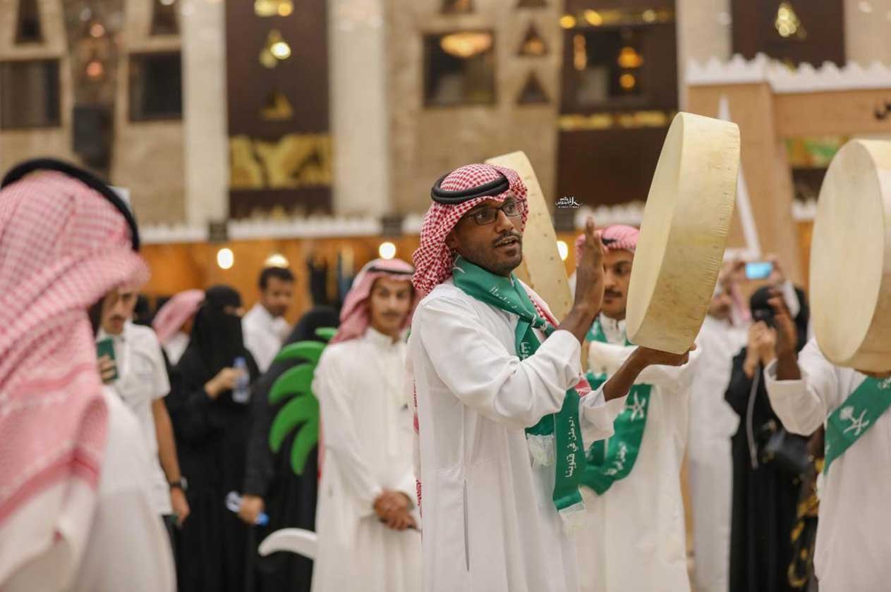 «الغرفة التجارية» بالرس تنظم فعاليات متنوعة احتفاءً باليوم الوطني