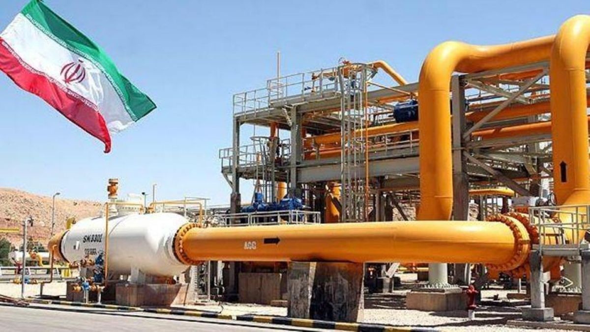 رسميًّا.. إيران تعترف بتأثير العقوبات الاقتصادية في القطاع النفطي