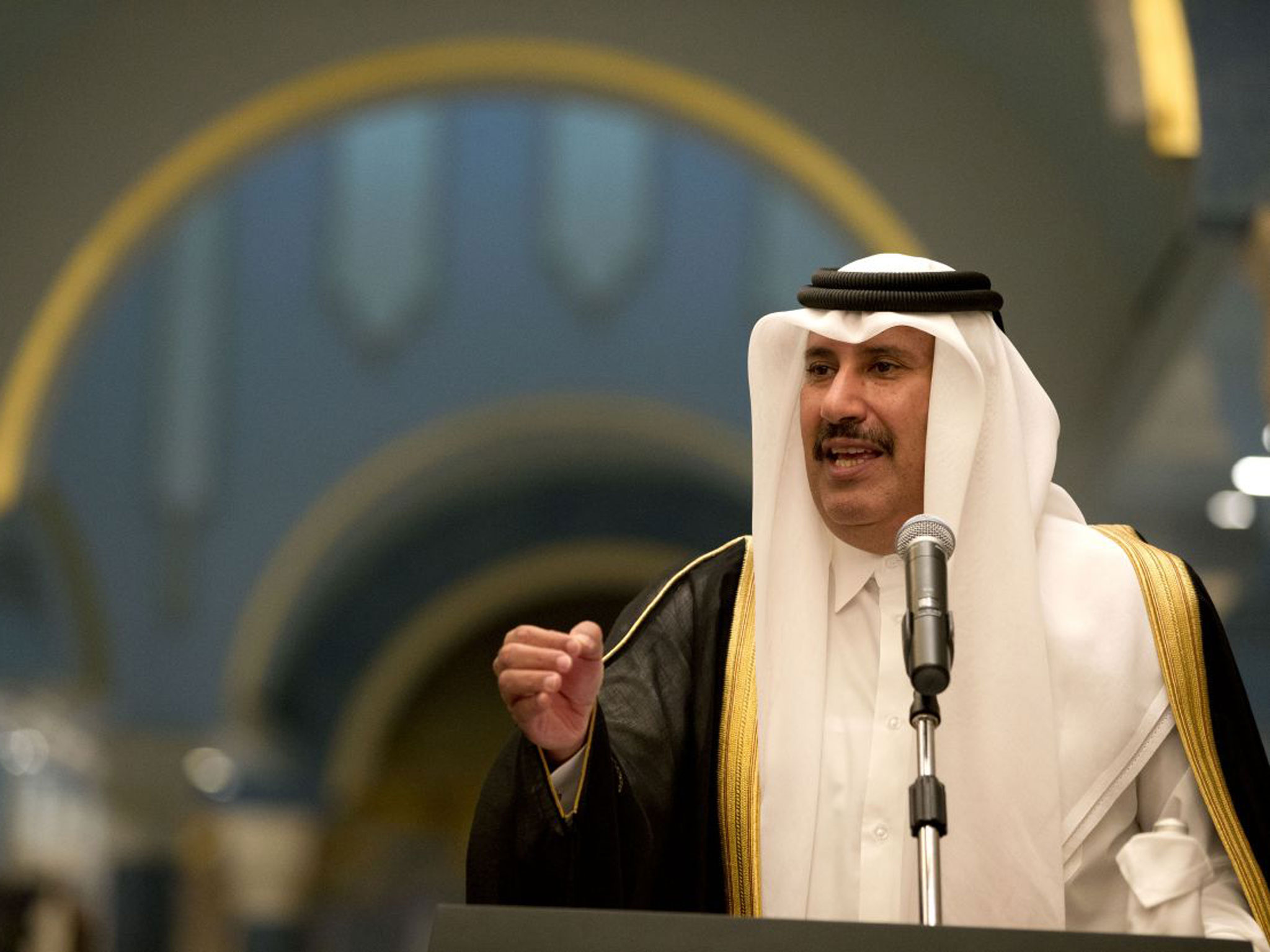 أدلة جديدة تؤكد تورط حمد بن جاسم في صفقة مشبوهة مع بنك «باركليز»