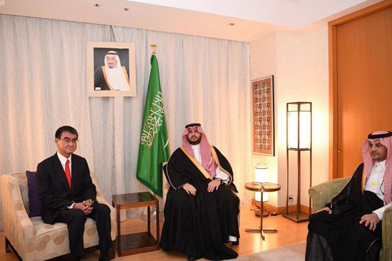 الأمير تركي بن محمد يلتقي وزير الدفاع الياباني ويبحث تطوير العلاقات