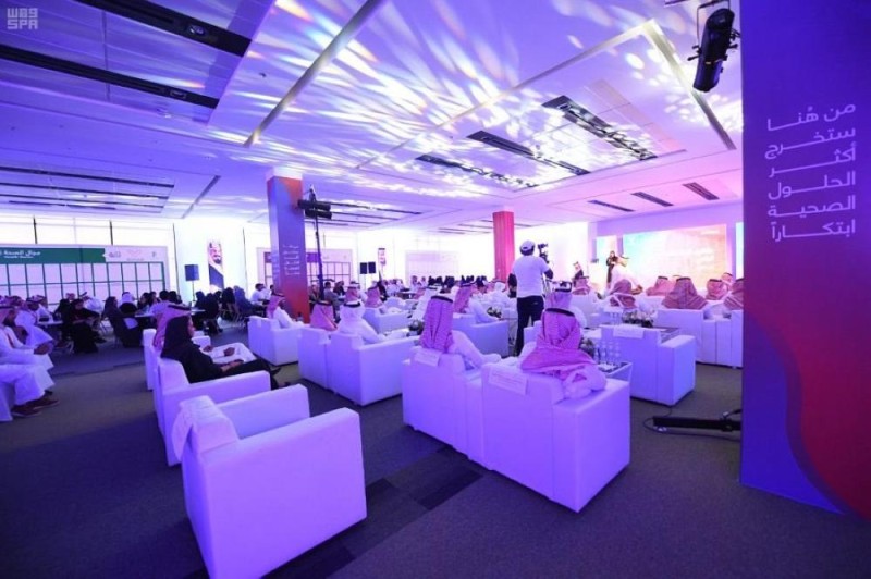 100مشروع سعوديّ تنافس في مسابقة «الغذاء والدواء الرقمي»