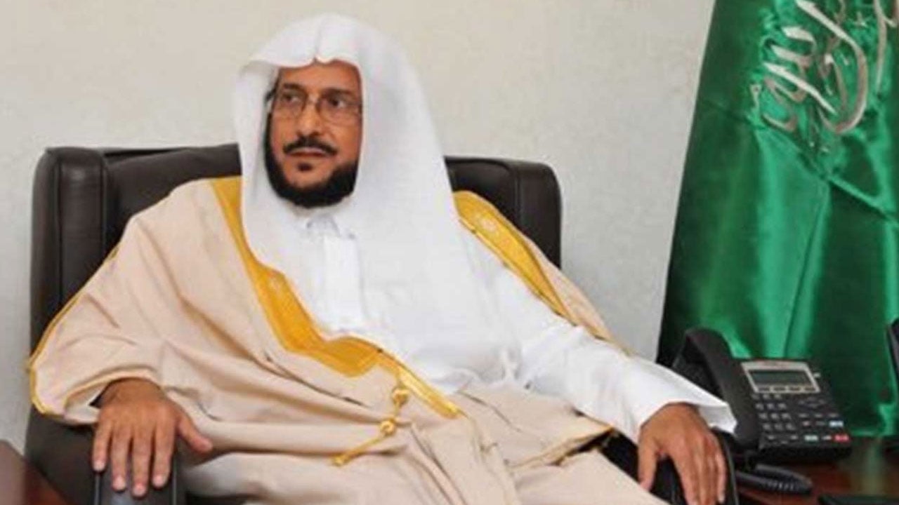 وزير «الشؤون الإسلامية»: المملكة تعتز بحمل لواء الإسلام عالميًّا