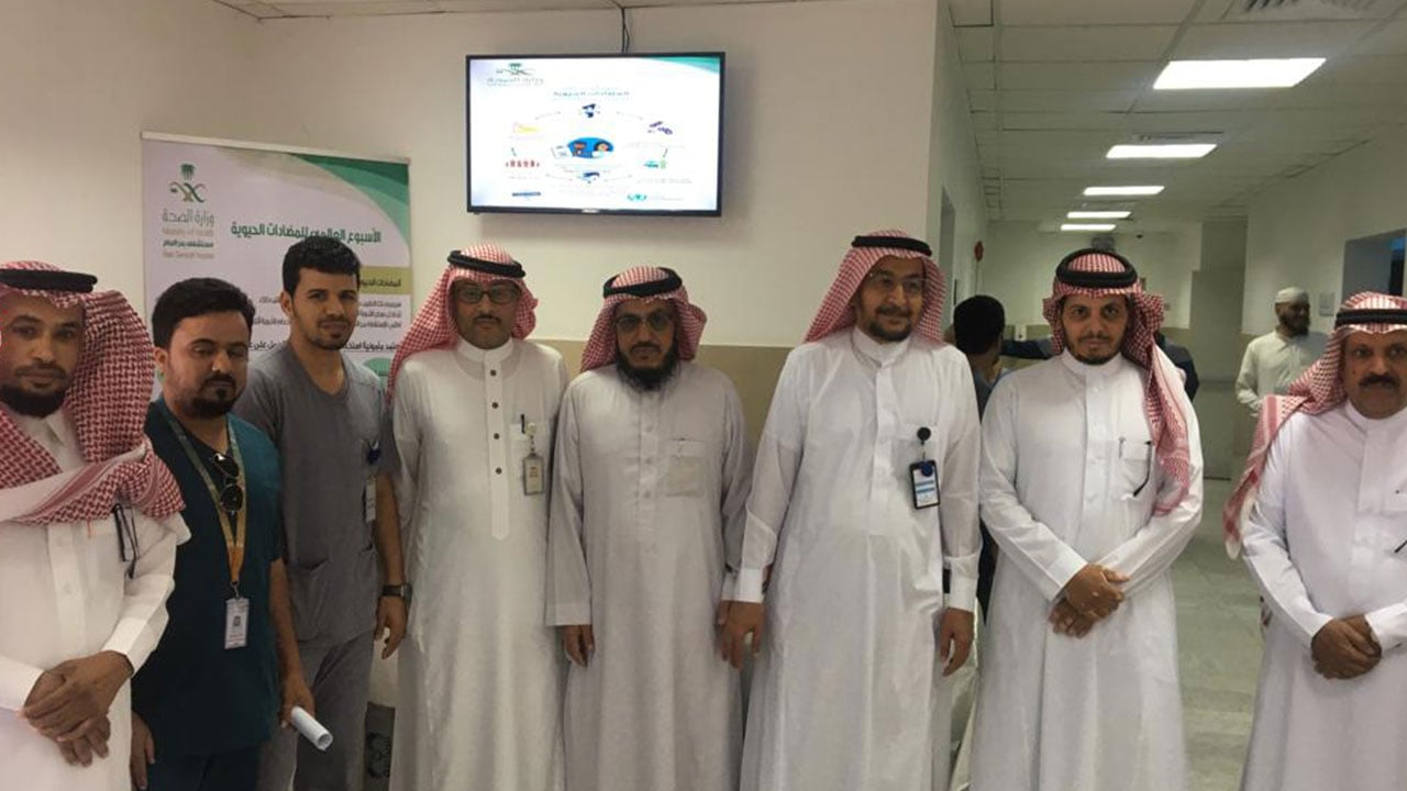 بالصور.. «مستشفى بدر» يتفاعل مع أسبوع المضادات الحيوية