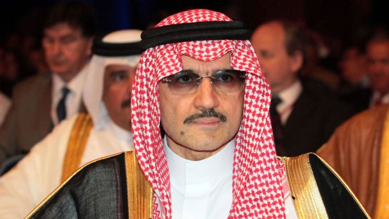 الوليد بن طلال مشيدًا بالهلال: مبروك لـ4.5 مليار آسيوي زعيمهم الجديد