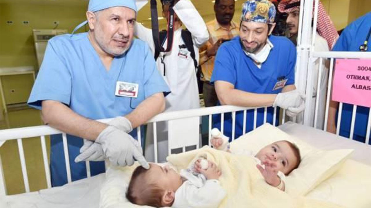 الربيعة.. الطبيب الإنسان يقضي عمره في العمليات الأكثر تعقيدًا في العالم
