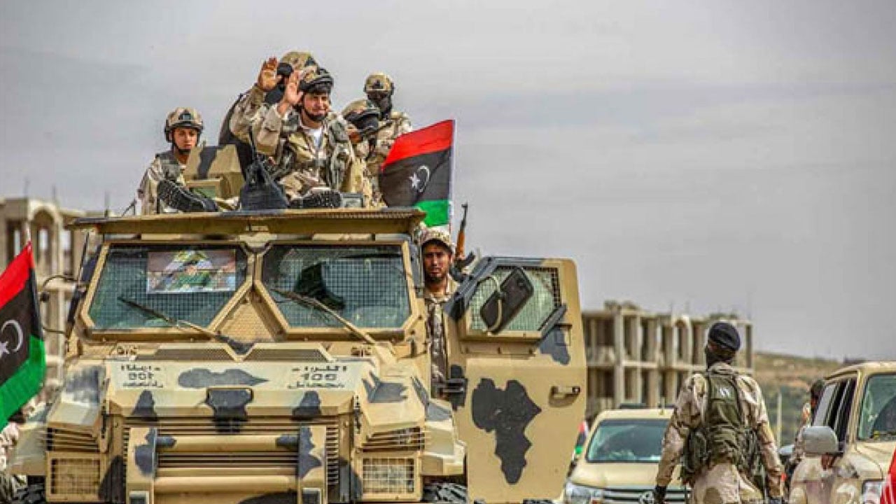 الجيش الليبي يدخل أحياء رئيسة بطرابلس.. والمسماري: نتقدم من الجنوب