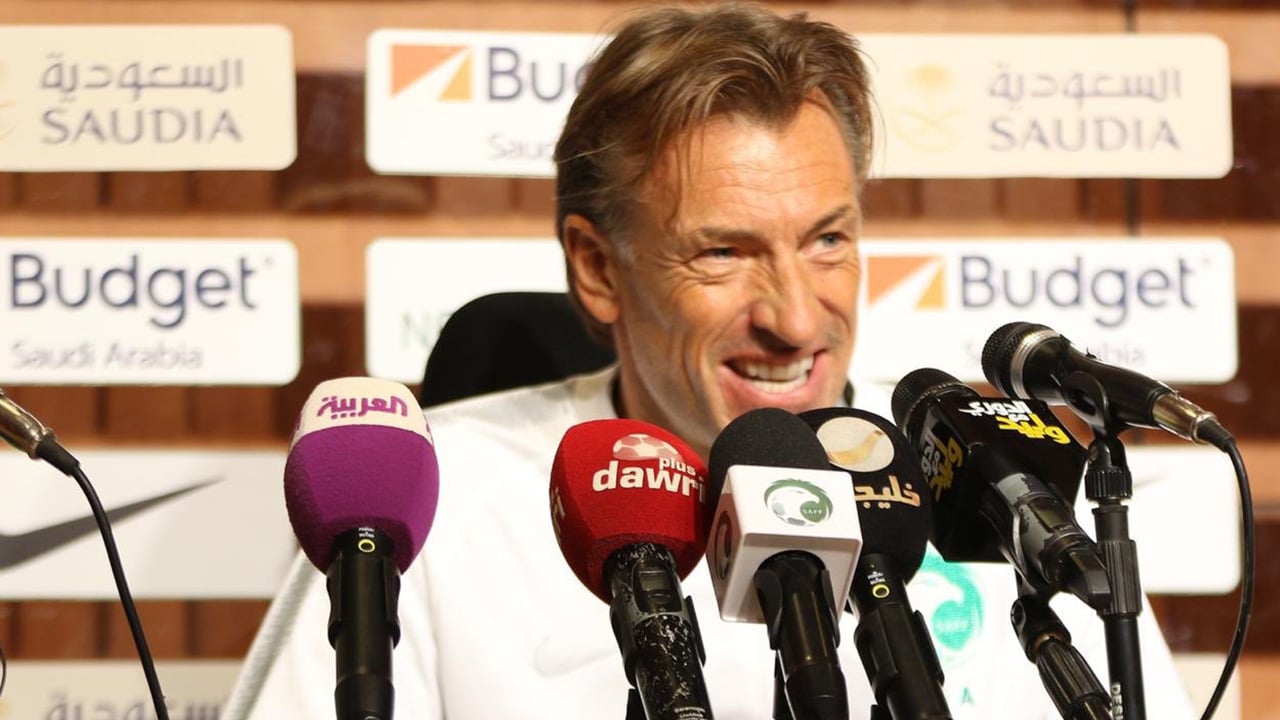 اليوم.. مدرِّب المنتخب السعودي يعرض رؤيته لنهائي «خليجي 24» بمؤتمر صحفي
