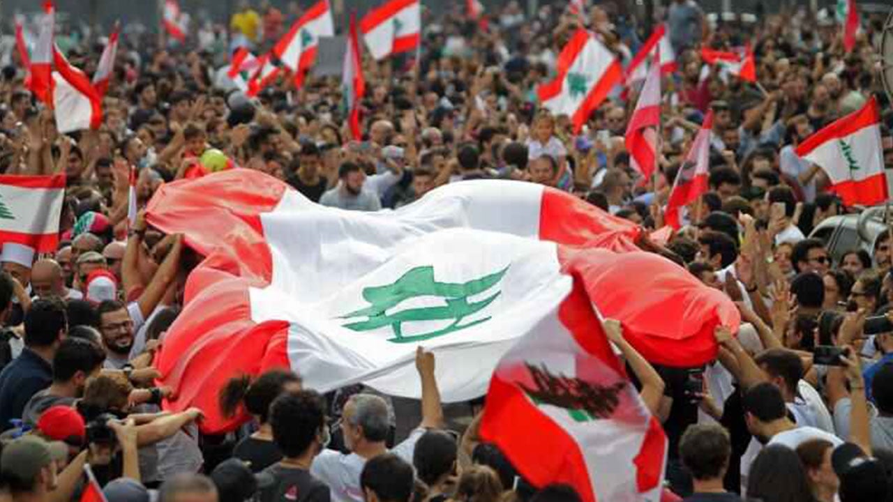 لليوم الـ52..  تصاعد احتجاجات لبنان للمطالبة بتحسين الأوضاع الاقتصادية