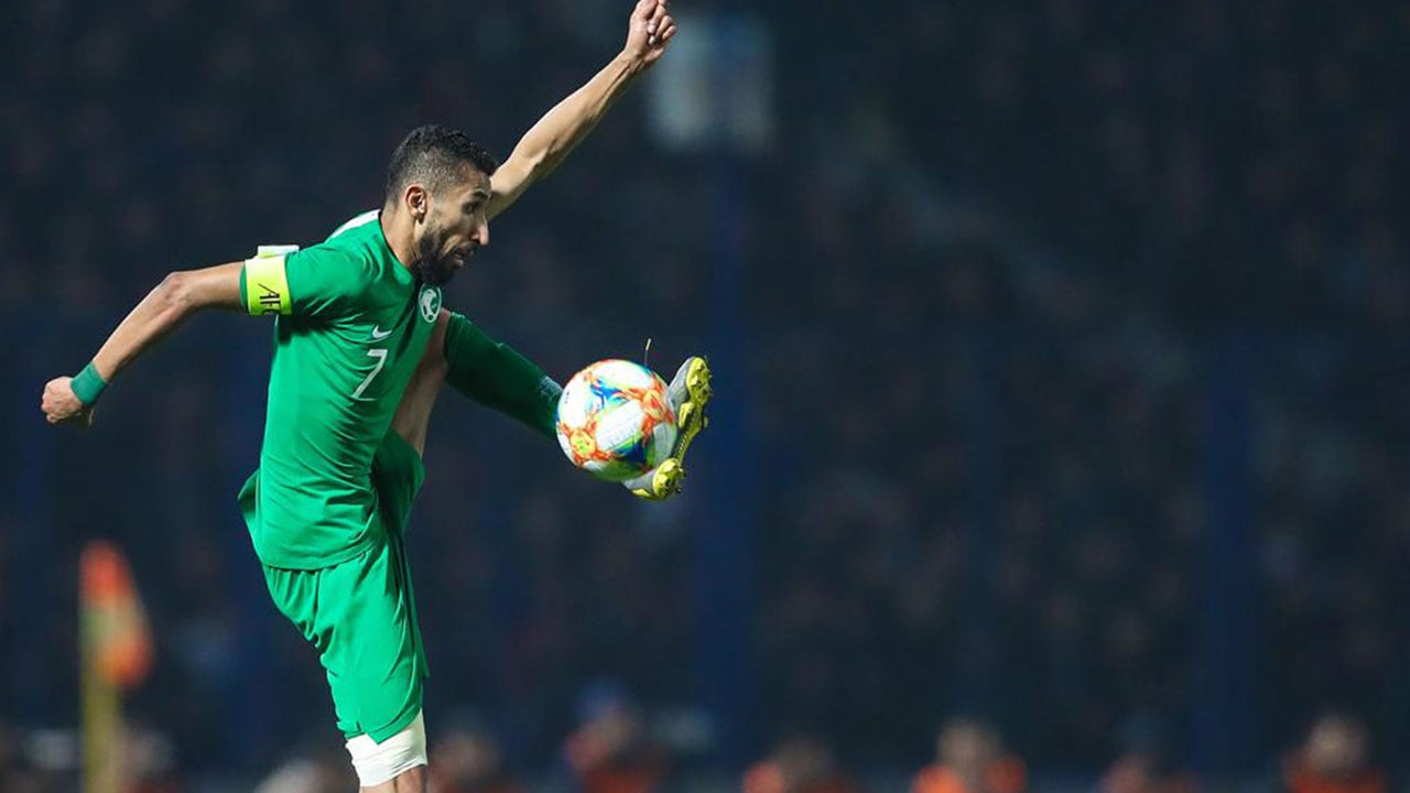 الفرج والدوسري أساسيان في قائمة المنتخب السعودي بنهائي «خليجي 24»