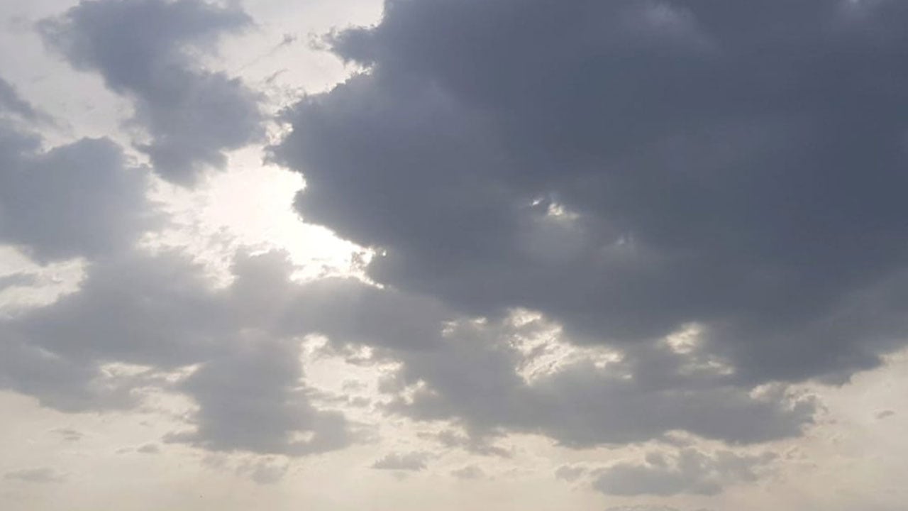 الراصد الحربي: سحب طيبة على مناطق بالمملكة الفترة المقبلة