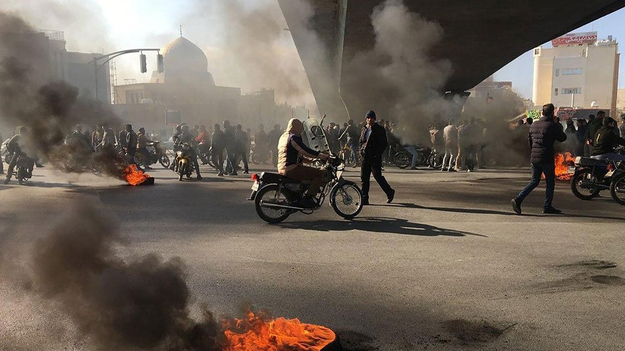 العفو الدولية تعلن مقتل 304 أشخاص باحتجاجات إيران خلال 3 أيام
