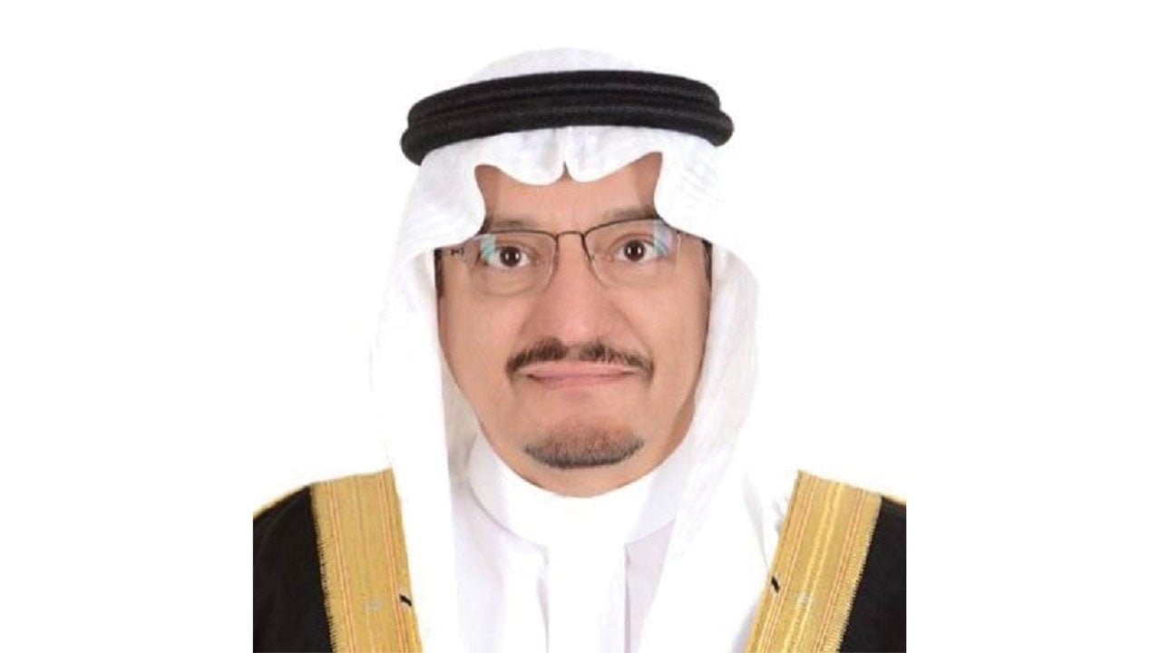 وزير التعليم يوجه بالتحقيق مع معلم وضع سؤالًا عن «موقوف أمني»
