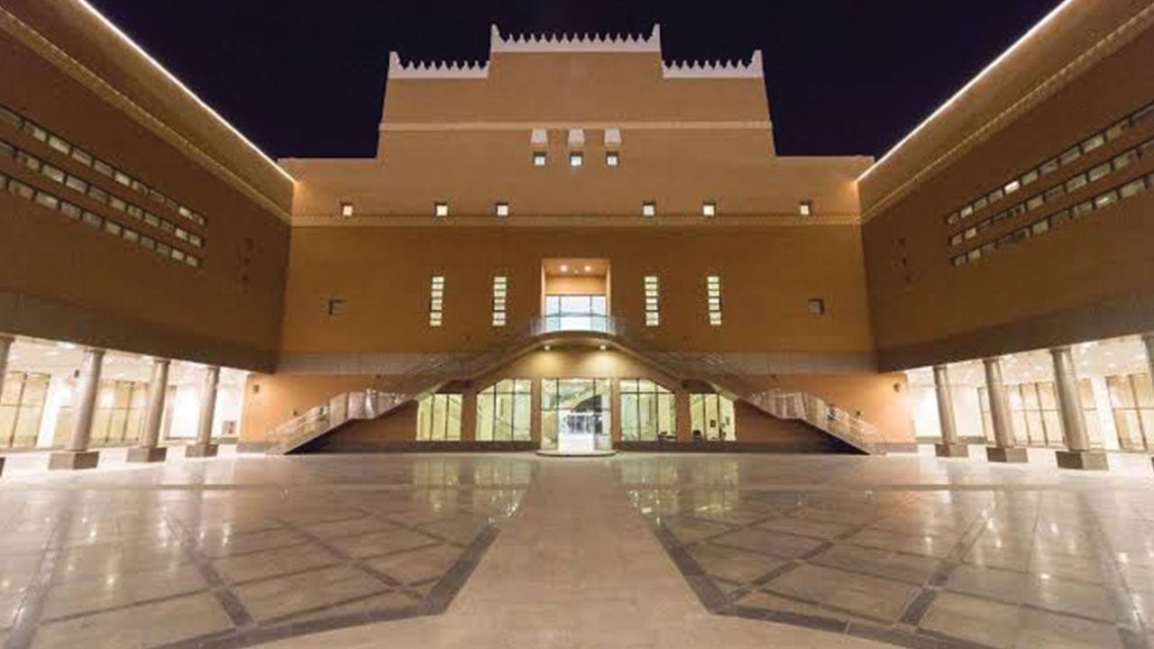 دراسة صحية: زيارة المتاحف والمسارح تطيل عمرك