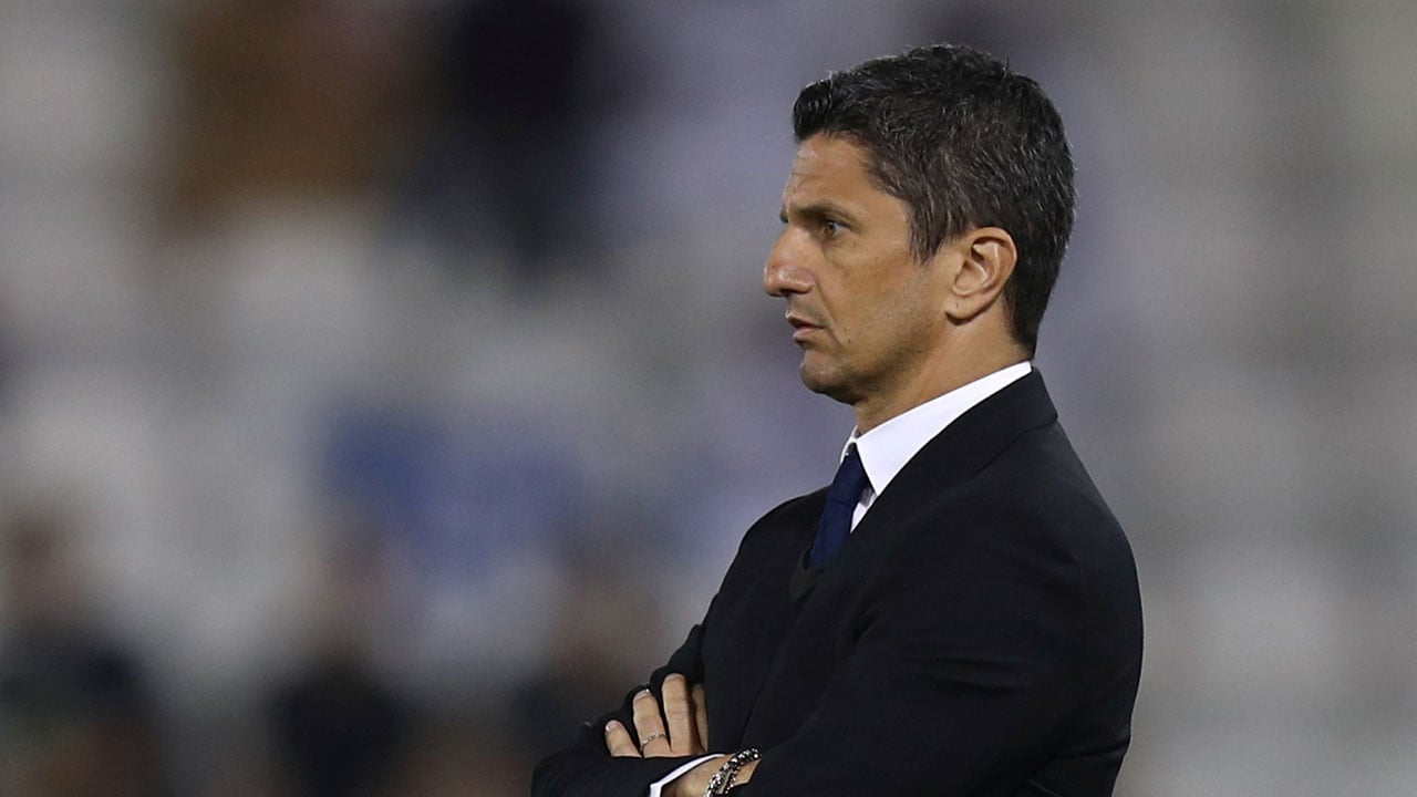 لوشيسكو يحسم ملف محترفي الهلال قبل ميركاتو الشتاء