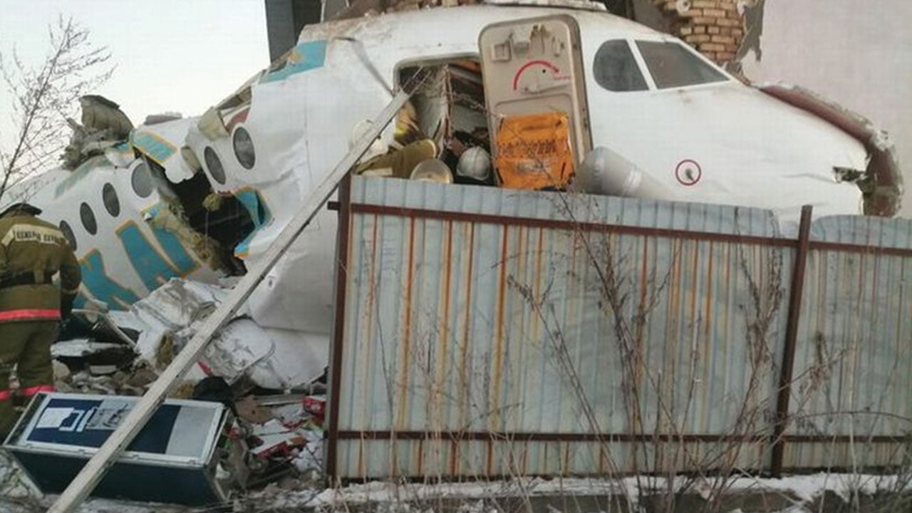 مقتل سبعة أشخاص في تحطم طائرة «بيك آير» في كازاخستان