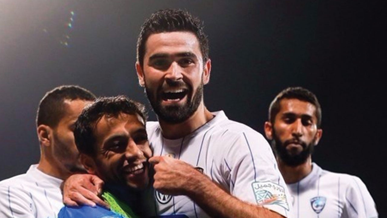 لوشيسكو يحسم موقف خربين مع الهلال