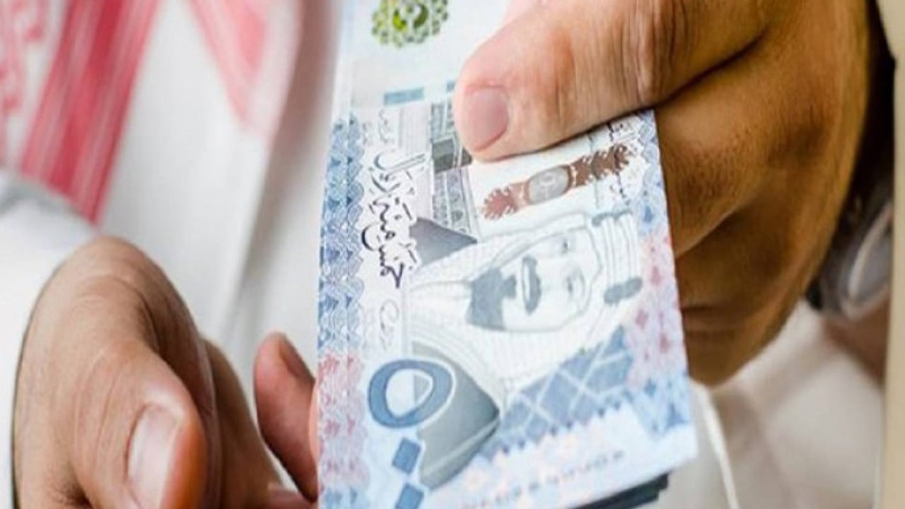 «120 أسرة» تصرف مساعدات نقدية وعينية من «تراحم الجوف»