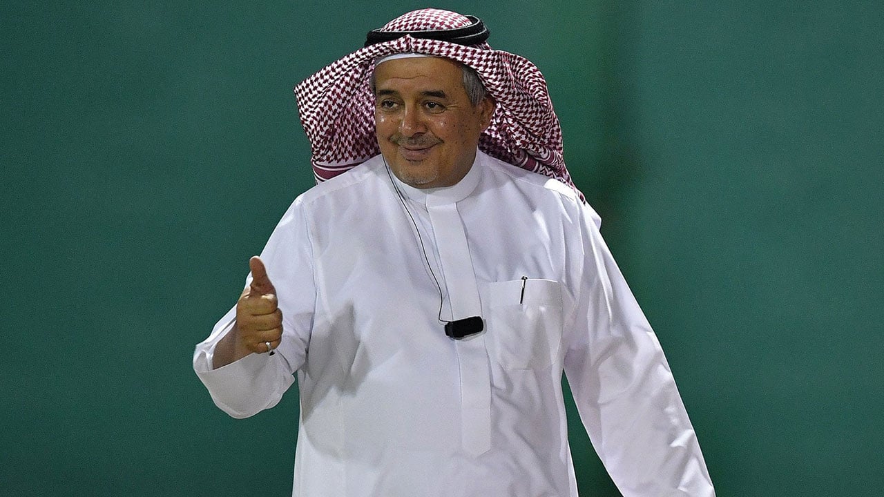رسميًا.. الأمير منصور بن مشعل يُعلن ابتعاده عن الأهلي